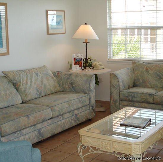 Tradewinds Resort By Resortquest Bradenton Beach Rom bilde